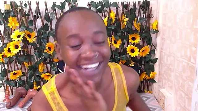 EbonyOlive69 webcam show