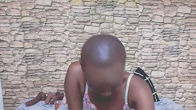 Czat XXX na żywo – EbonyOlive69