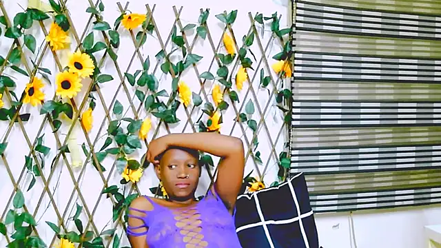 EbonyOlive69's Webcam Show