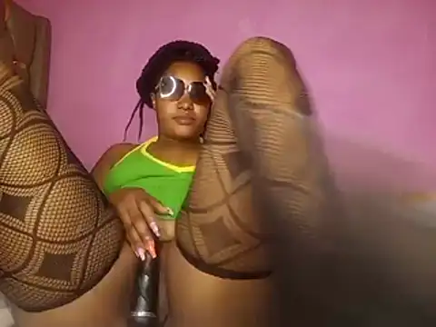 Chat +18 de Pretty_Tifffany ao vivo