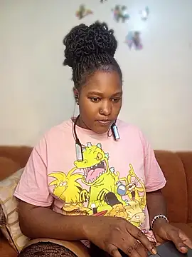 Chat +18 de Pretty_Tifffany ao vivo