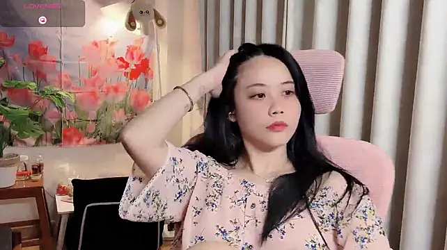 แชท XXX สดของ -rosiie-
