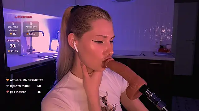 Czat XXX na żywo – Devi__ka