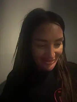 MissSelinaLDN Pertunjukan Webcam