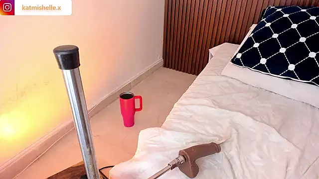 Pertunjukan Kamera Web _mishelle