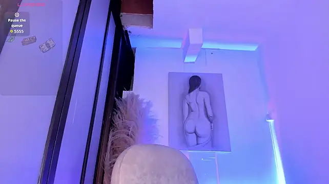 TifanyWhite_'s Live XXX Chat