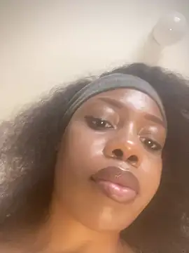 NAUGHTYSHALOTXX Live XXX-Chat