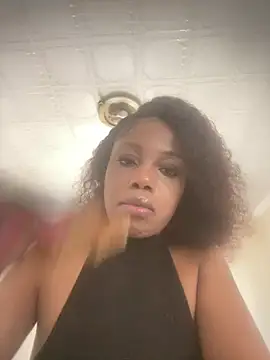 NAUGHTYSHALOTXX's Live XXX Chat