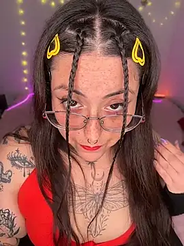 Show de Mizztikaa na webcam