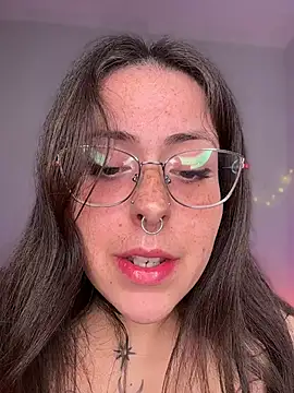 Mizztikaa's Webcam Show