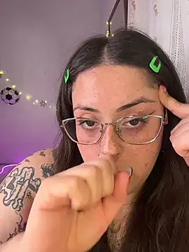 Mizztikaa's Webcam Show