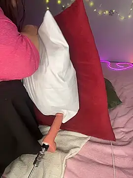 Mizztikaa's Webcam Show