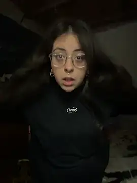 צ'אט XXX בשידור חי של Mizztikaa