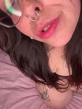 Chat XXX Live Mizztikaa