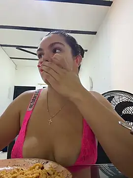 Show modela Eva_stark10 na web-kameri