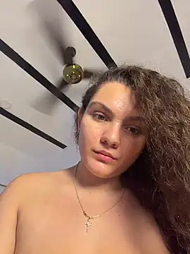 Show modela Eva_stark10 na web-kameri