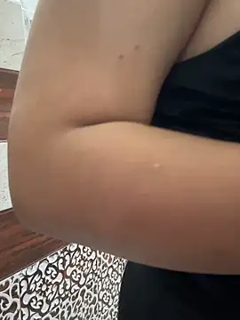 Diya_Chopra's Live XXX Chat