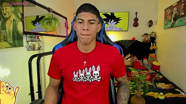 Damian_latinxxx 网络视讯表演