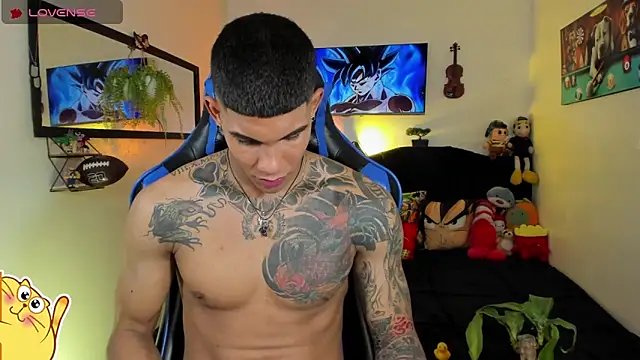 Damian_latinxxx Adlı Modelin Web Kamerası Şovu