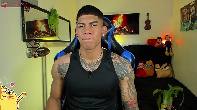 Czat XXX na żywo – Damian_latinxxx