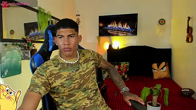 Damian_latinxxx's Webcam Show