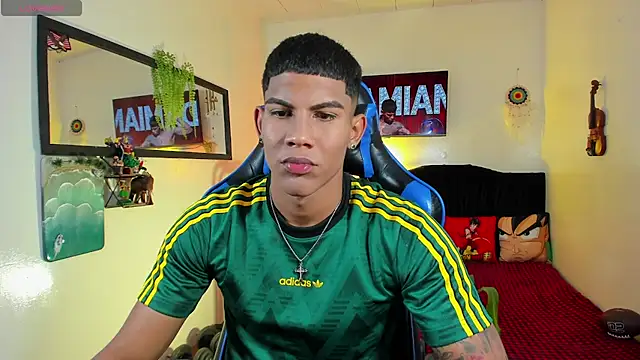 Damian_latinxxx's Webcam Show