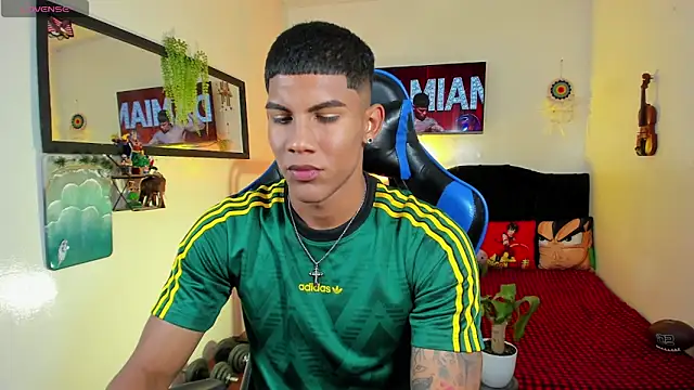 Damian_latinxxx ওয়েবক্যাম শো