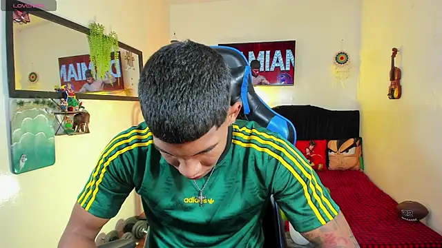 Damian_latinxxx webkamerás műsora