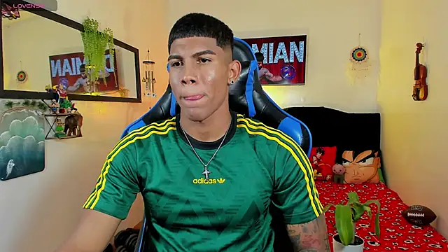 Damian_latinxxx's Webcam Show