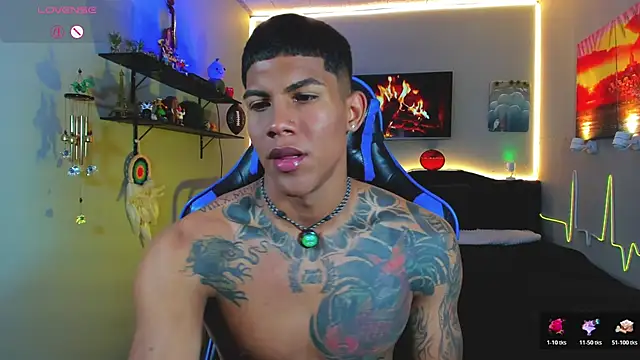 הופעת וובקאם של Damian_latinxxx