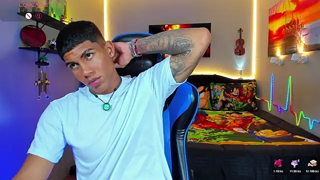 Damian_latinxxx's Webcam Show
