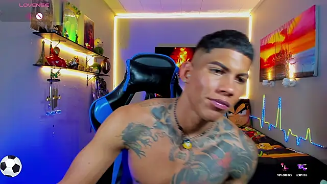 Show modela Damian_latinxxx na web-kameri