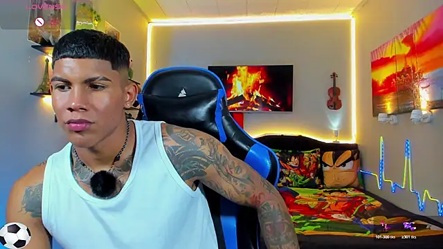 Damian_latinxxx's Webcam Show