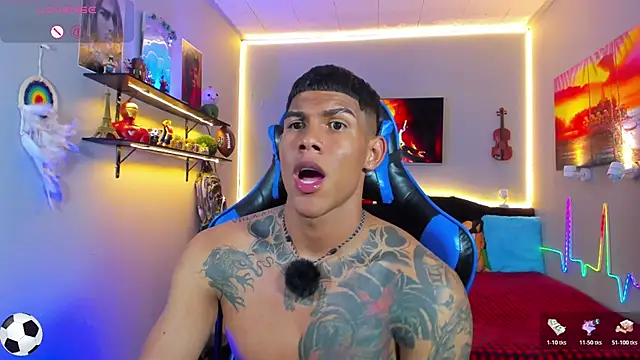 Damian_latinxxxn Webbikameraesitys