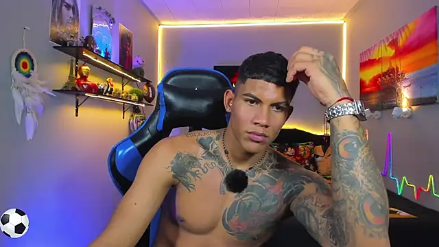 Damian_latinxxx webkamerás műsora