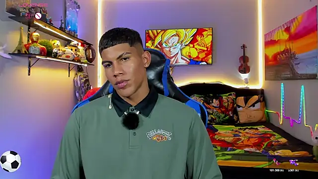 הופעת וובקאם של Damian_latinxxx