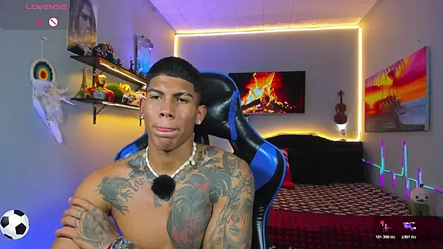 Damian_latinxxx's Webcam Show
