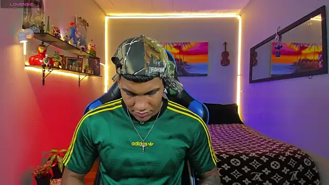 Damian_latinxxx Adlı Modelin Web Kamerası Şovu