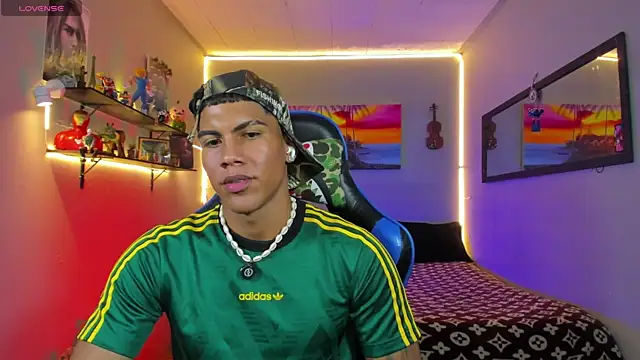 Show modela Damian_latinxxx na web-kameri