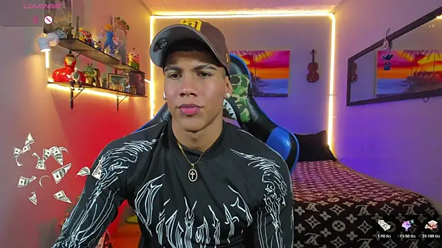 הופעת וובקאם של Damian_latinxxx