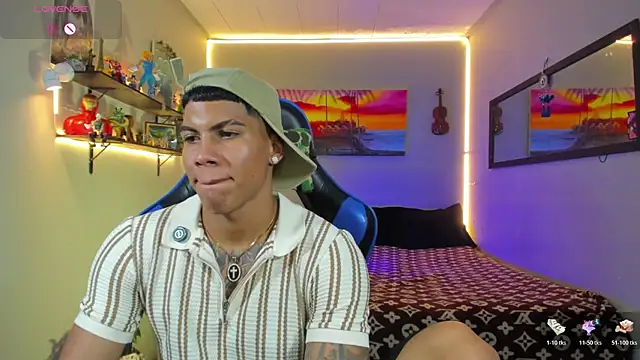 Damian_latinxxx: διαδικτυακό σόου στην κάμερα