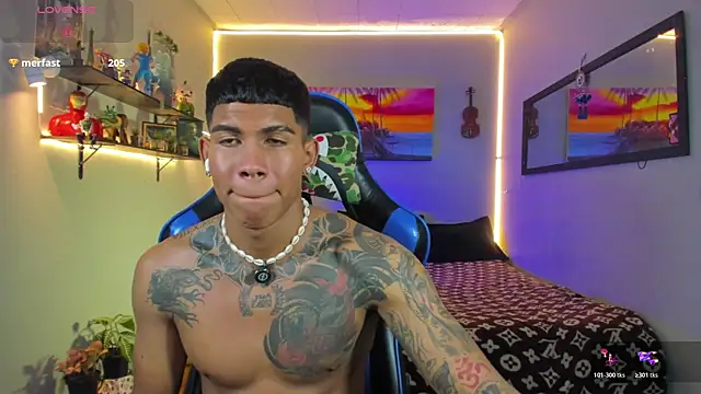 Damian_latinxxx 即時 XXX 聊天