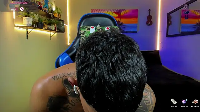 Pokazy przed kamerką – Damian_latinxxx