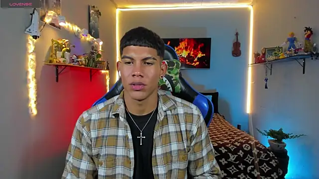 Damian_latinxxx 网络视讯表演