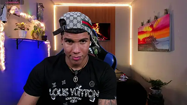 Damian_latinxxx 网络视讯表演