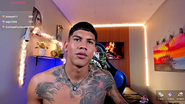 Damian_latinxxx Adlı Modelin Web Kamerası Şovu