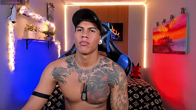 Damian_latinxxx webkamerás műsora