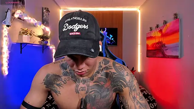 Damian_latinxxx 网络视讯表演