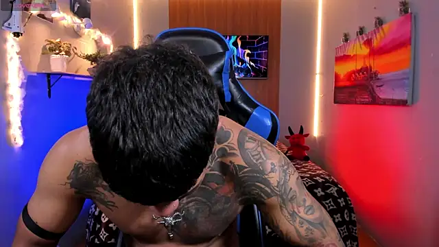 Damian_latinxxx webkamerás műsora