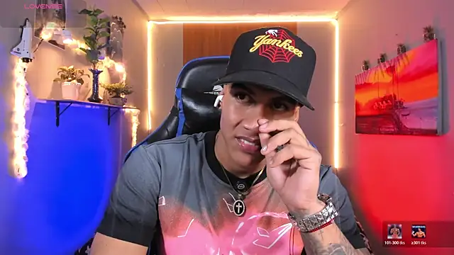 Damian_latinxxx Webcam Show